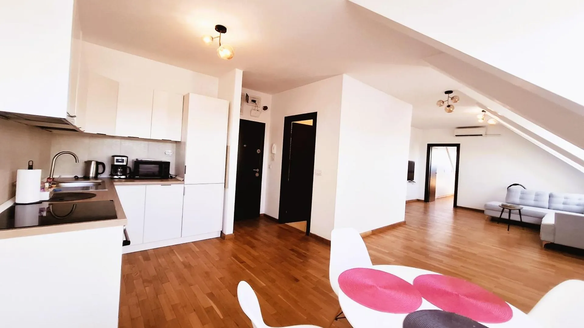 Bucharest Central F Apartment